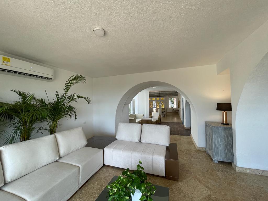 Casa Azul beachfront mansion in Castillogrande Full Photo 10